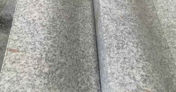 肇庆芙蓉白S型拉丝面路沿石