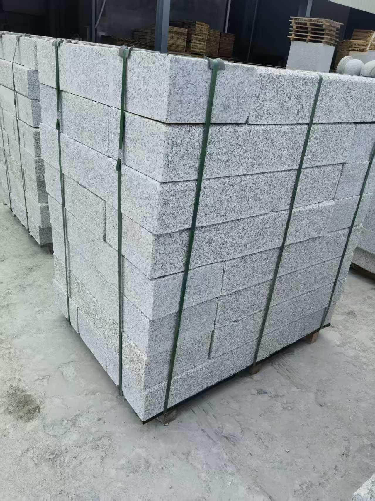 肇庆 芙蓉白火烧两面路沿石