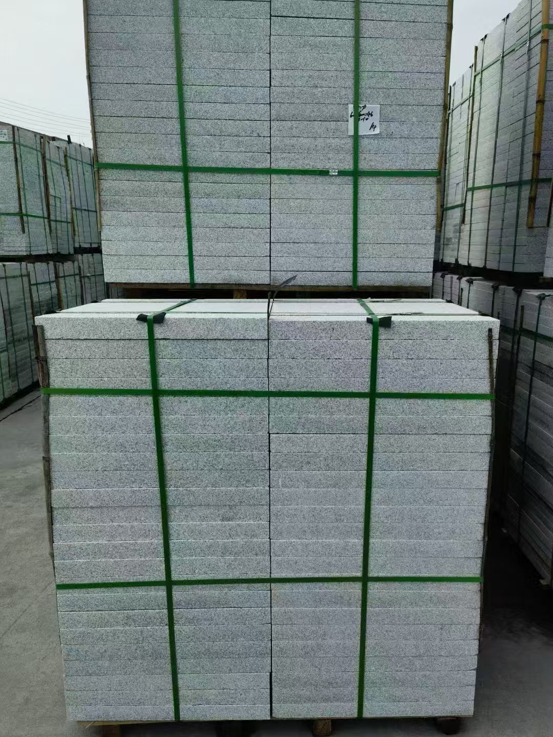 肇庆 火烧面地铺石，街道广场园林市政工程板，1.8~5.0厚均有现货