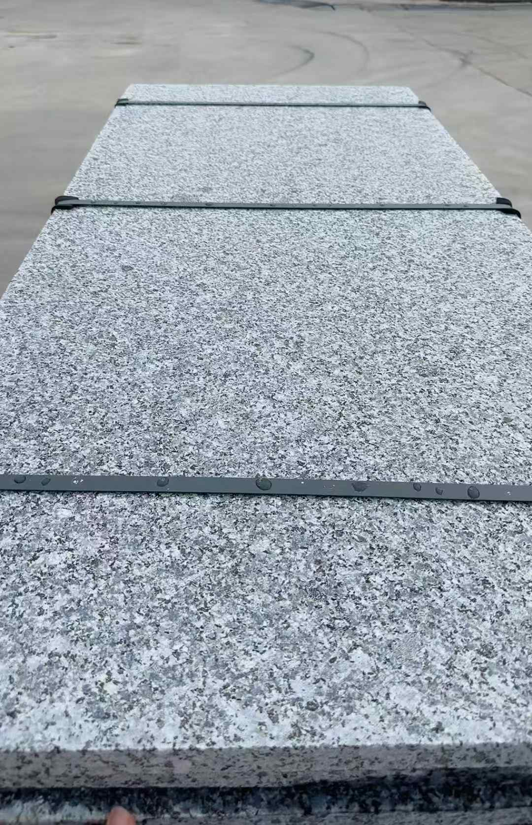 肇庆 芝麻黑火烧面毛板，条板，半成品